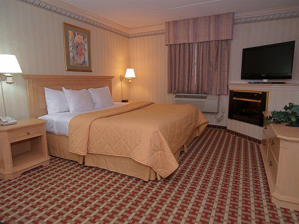 Comfort Inn & Suites Куейкъртаун Екстериор снимка